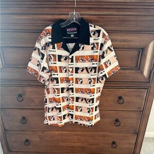 Anime Graphic Men's Shirt - Black and Orange